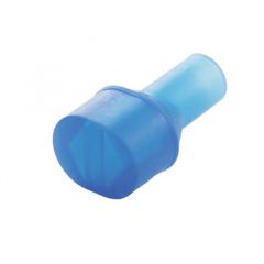Camelbak Big Bite vārsts zilā krāsā, aizstājams mutes gabals Camelbak hidratācijas maisiņiem. Izgatavots no viengabala silikona konstrukcijas. Tuvplāns ar baltu fonu.