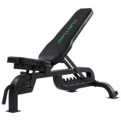 Tunturi UB90 Utility Bench Pro soliņa tuvplāns uz balta fona, ar 8 pozīciju regulējamu atzveltni, 3 pozīciju sēdekli, pastiprinātu polsterējumu un transportēšanas riteņiem spēka treniņiem.