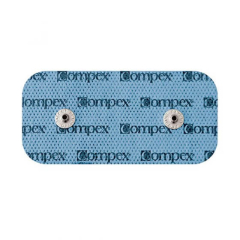 Compex Performance elektrodi (5x10 cm) tuvplāns uz balta fona, paredzēti TENS, NMES un FES elektrostimulācijas terapijai ar Easy Snap savienojumu.